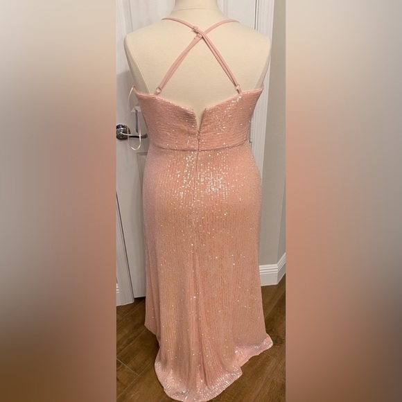 Sequin Plus Dress - Picture 4 of 11